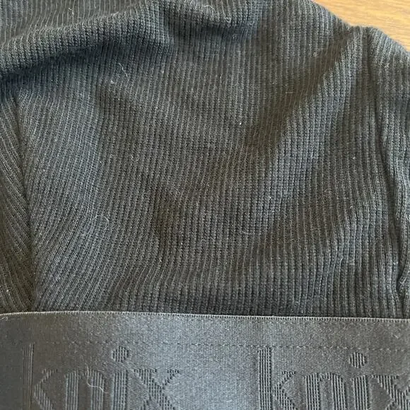 Knix Women’s Sz Large Black Ribbed V-neck Wireless Bra Comfortcore Campuscore - Picture 7 of 9